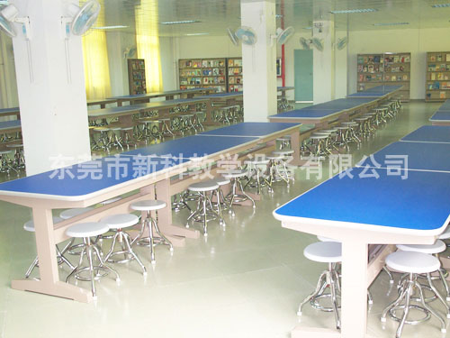 <a href='http://www.szmljz.com/chanpin/110-1.html' target='1' style='font-size:18px; font-weight:bold; color:#000000;'>圖書閱覽室</a>8