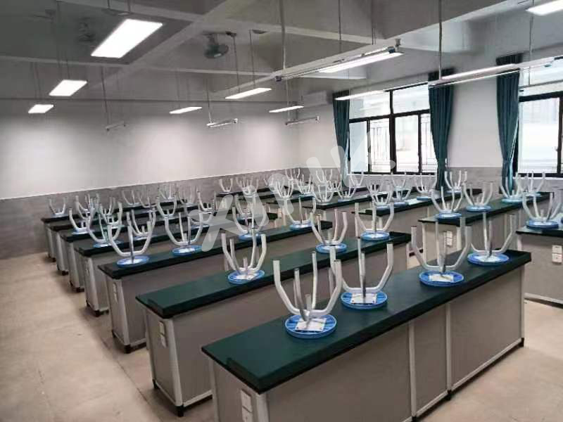 <a href='http://www.szmljz.com/' target='1' style='font-size:14px; font-weight:bold; color:#0080ff;'>物理實驗室</a>